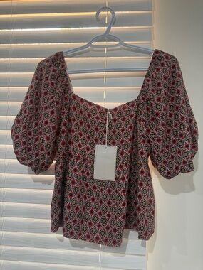 Puff-Sleeve Square Neck Blouse in Red Geo Print